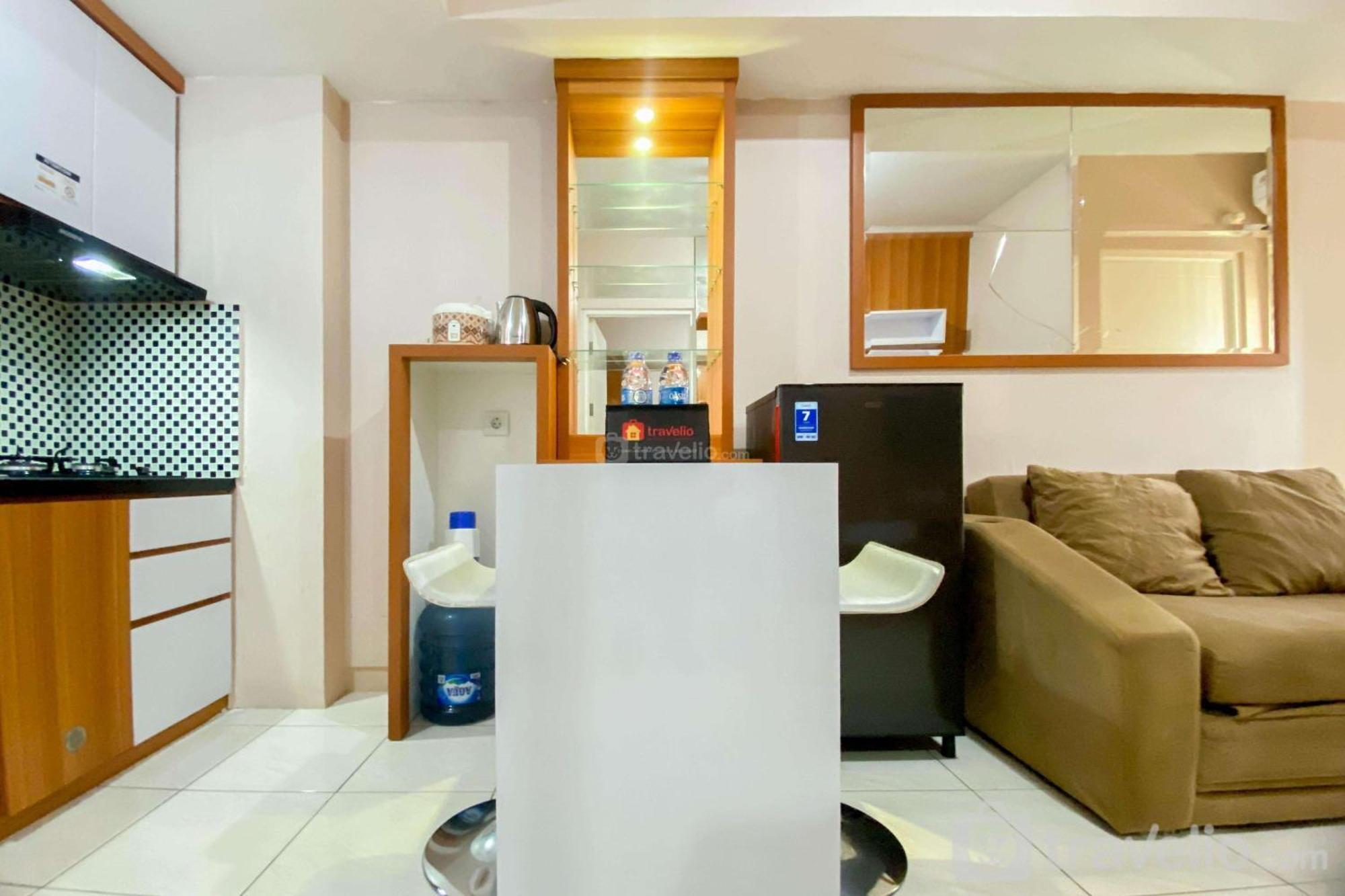Apartemen Restful And Tidy 2br Springlake Summarecon By Travelio *