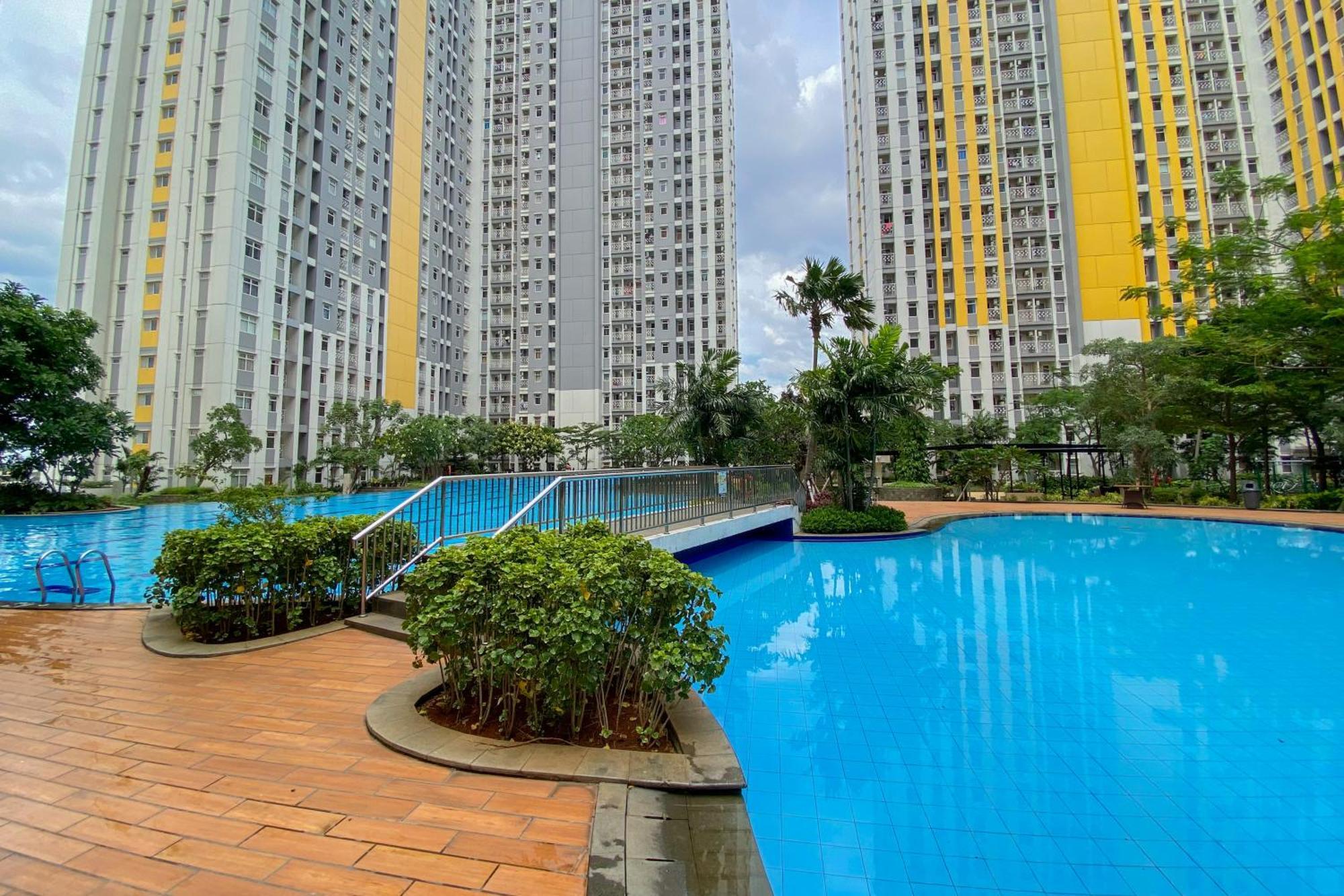 Apartemen Restful And Tidy 2br Springlake Summarecon By Travelio Bekasi