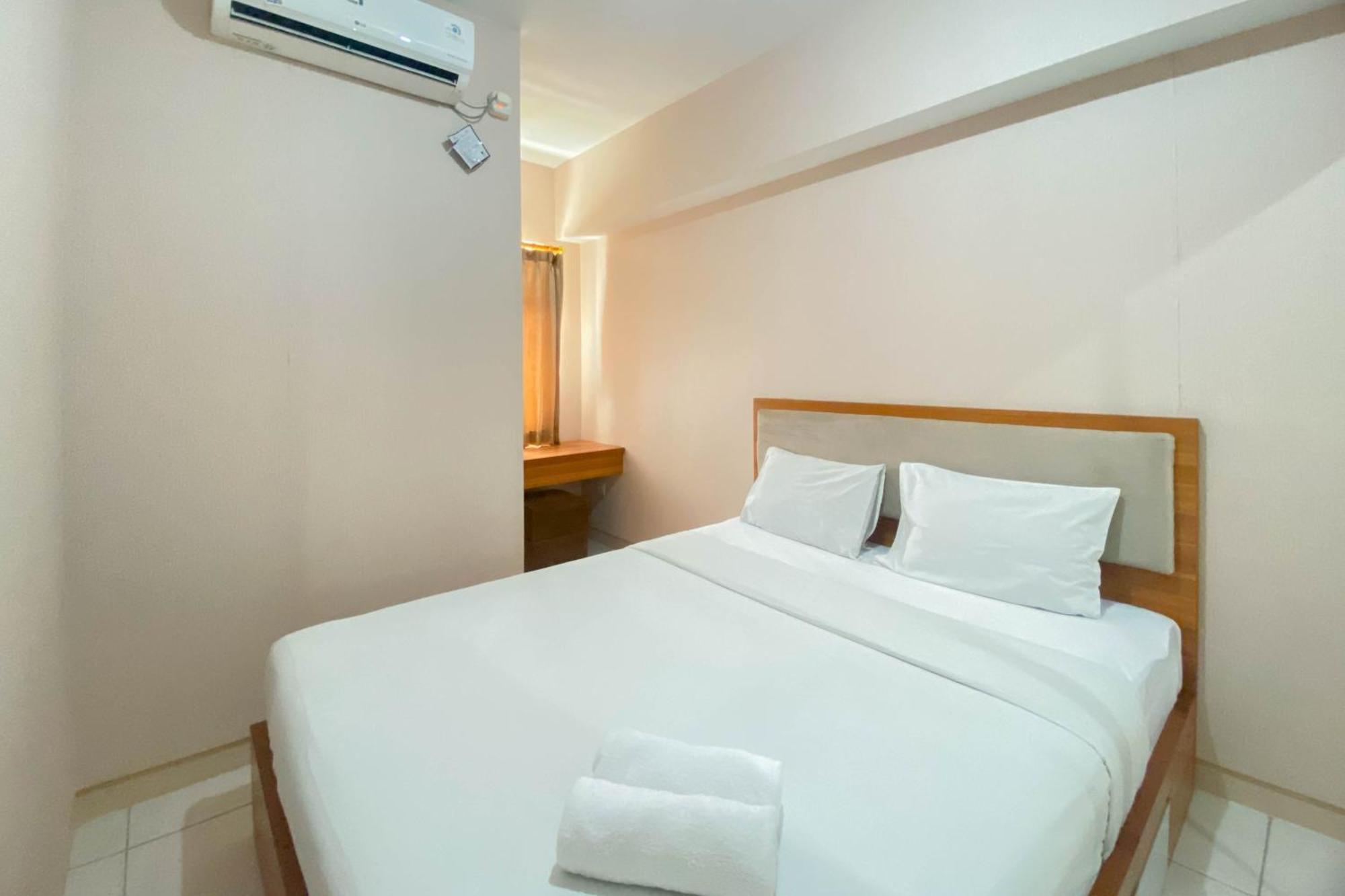 Restful And Tidy 2br Springlake Summarecon By Travelio Bekasi